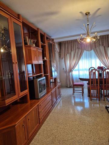 Piso en Venta en Avenida de los Reyes Católicos, 29 en Villarrobledo