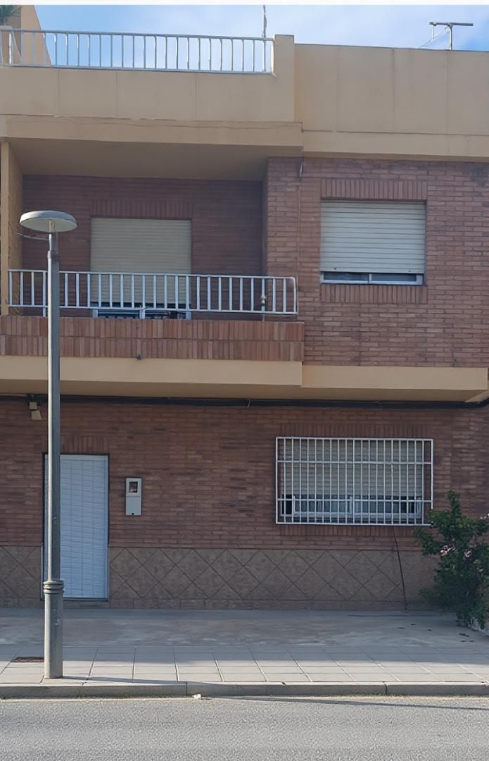Terrassa de Casa adosada en venda en Motril amb Terrassa i Balcó
