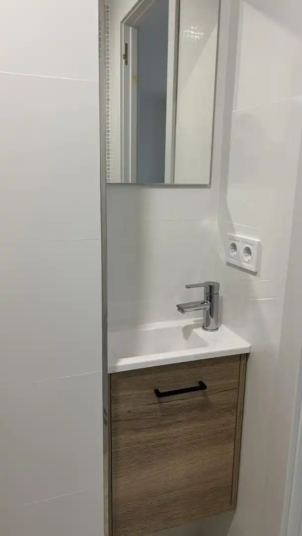 Piso de alquiler en Calle Agustín de la Oliva, 10, El Brillante -El Naranjo - El Tablero Baño de Piso de alquiler en Córdoba con Aire acondicionado, Calefacción y Parquet