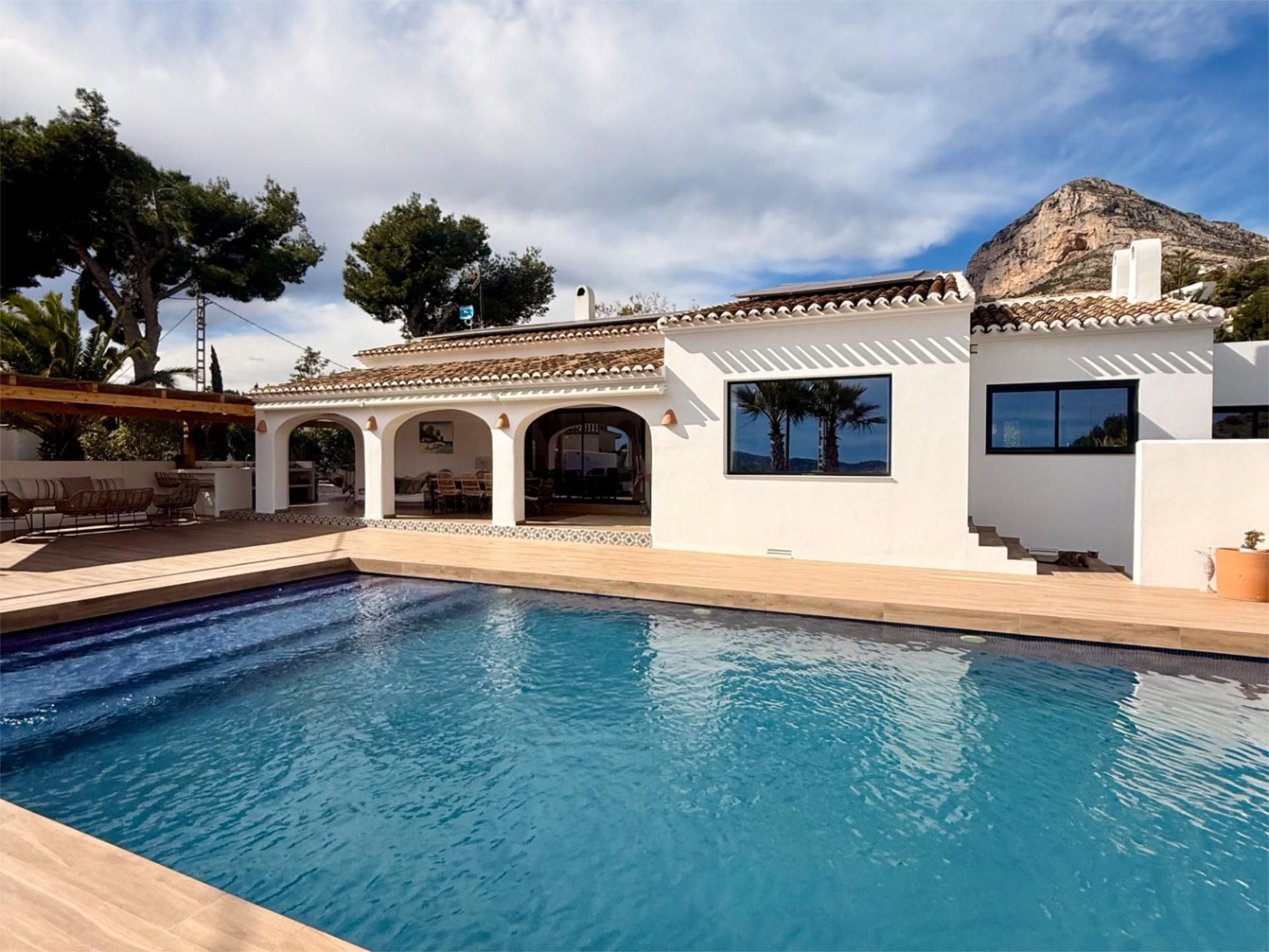 Swimming pool of Flat for sale in Jávea / Xàbia  with Air Conditioner, Heating and Private garden