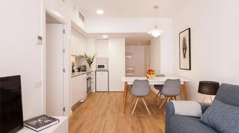 Foto 2 de Apartamento de alquiler en Avinguda Alcalde Rovira Roure, 1, Joc de la Bola - Camps d'Esports,  Lleida Capital