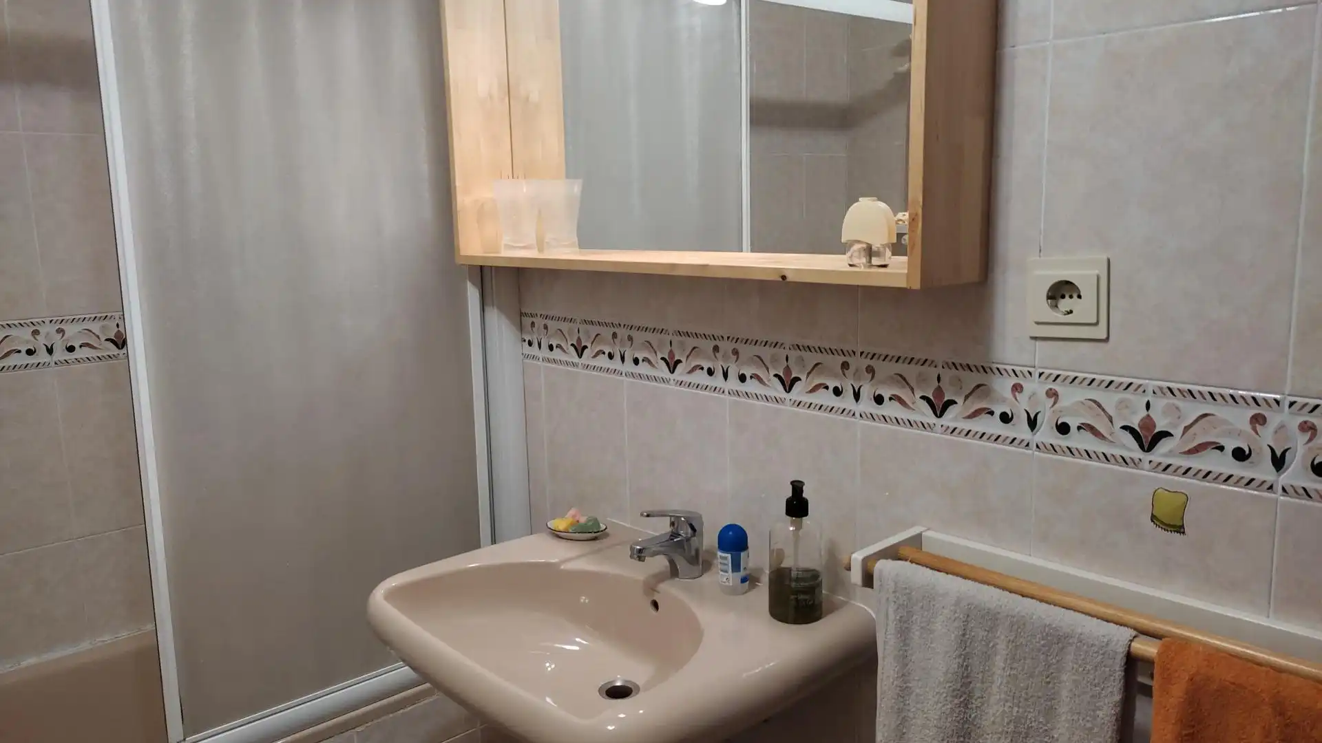 Habitación en Calle Díaz del Castillo, 26, La Vega