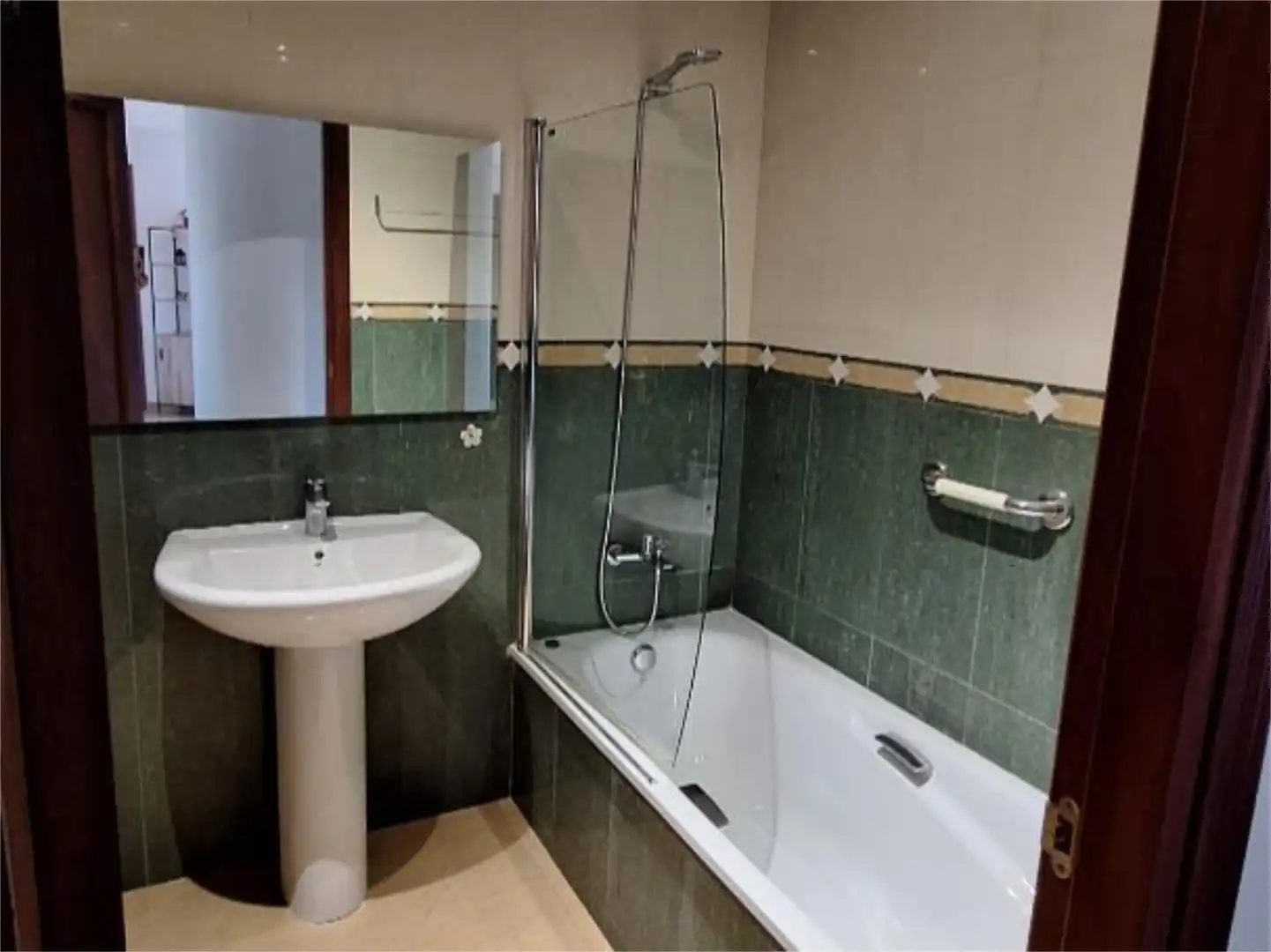 Flat for rent in Cap-negret, 47, L'Olla Bathroom of Flat for rent in Altea with Air Conditioner and Swimming Pool
