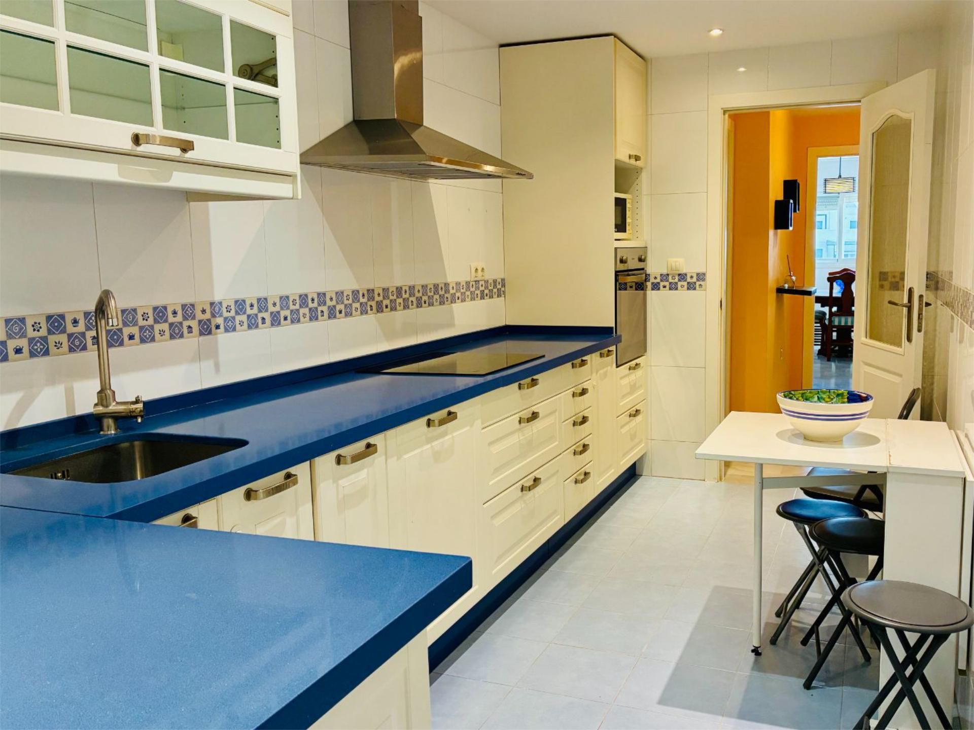 Piso en venta en Avenida María Zambrano, 1, Los Rios Cocina de Piso en venta en Mijas con Terraza y Piscina