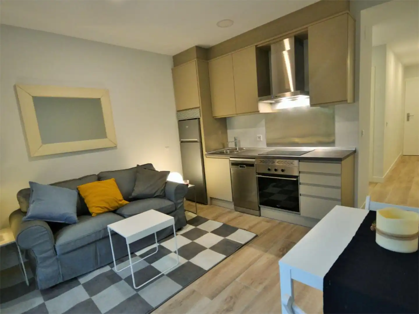 Apartamento de alquiler en Calle Ignacio Ellacuría, 12, Ventas Cocina de Apartamento de alquiler en Madrid con Calefacción y Amueblado