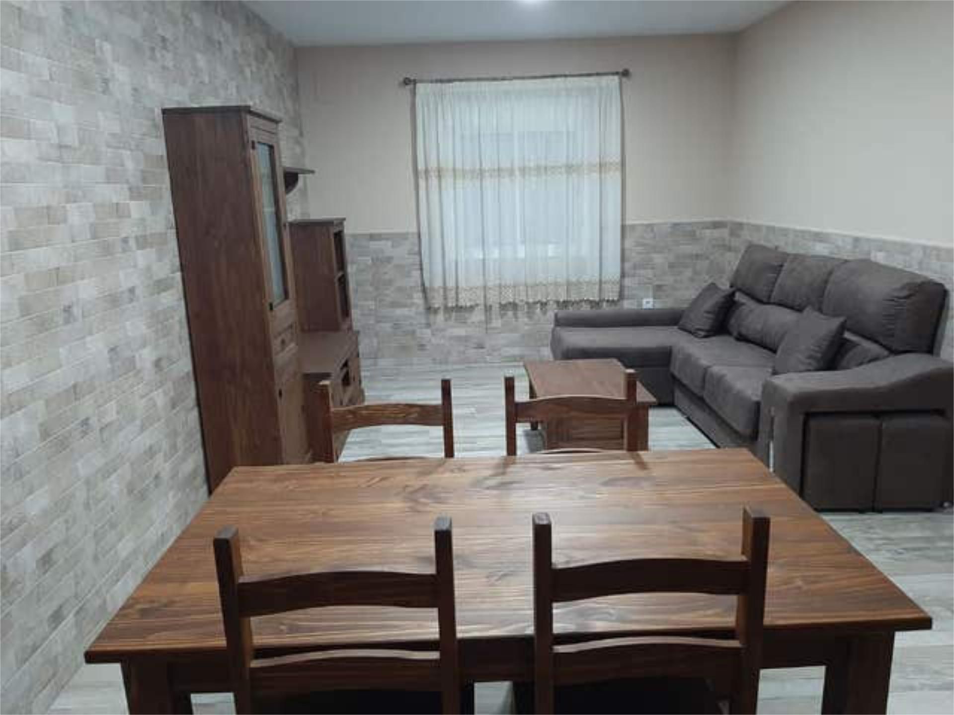 House or chalet to rent in Mondejar - Junquillos Living room of House or chalet to rent in La Línea de la Concepción with Terrace, Storage room and Furnished