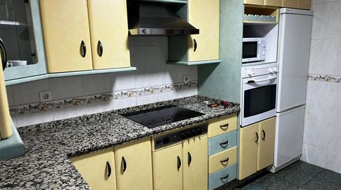 Photo 3 of Flat for rent in Calle Antonio Maura, 43, Ciudad Jardín - Zoco, Córdoba Capital