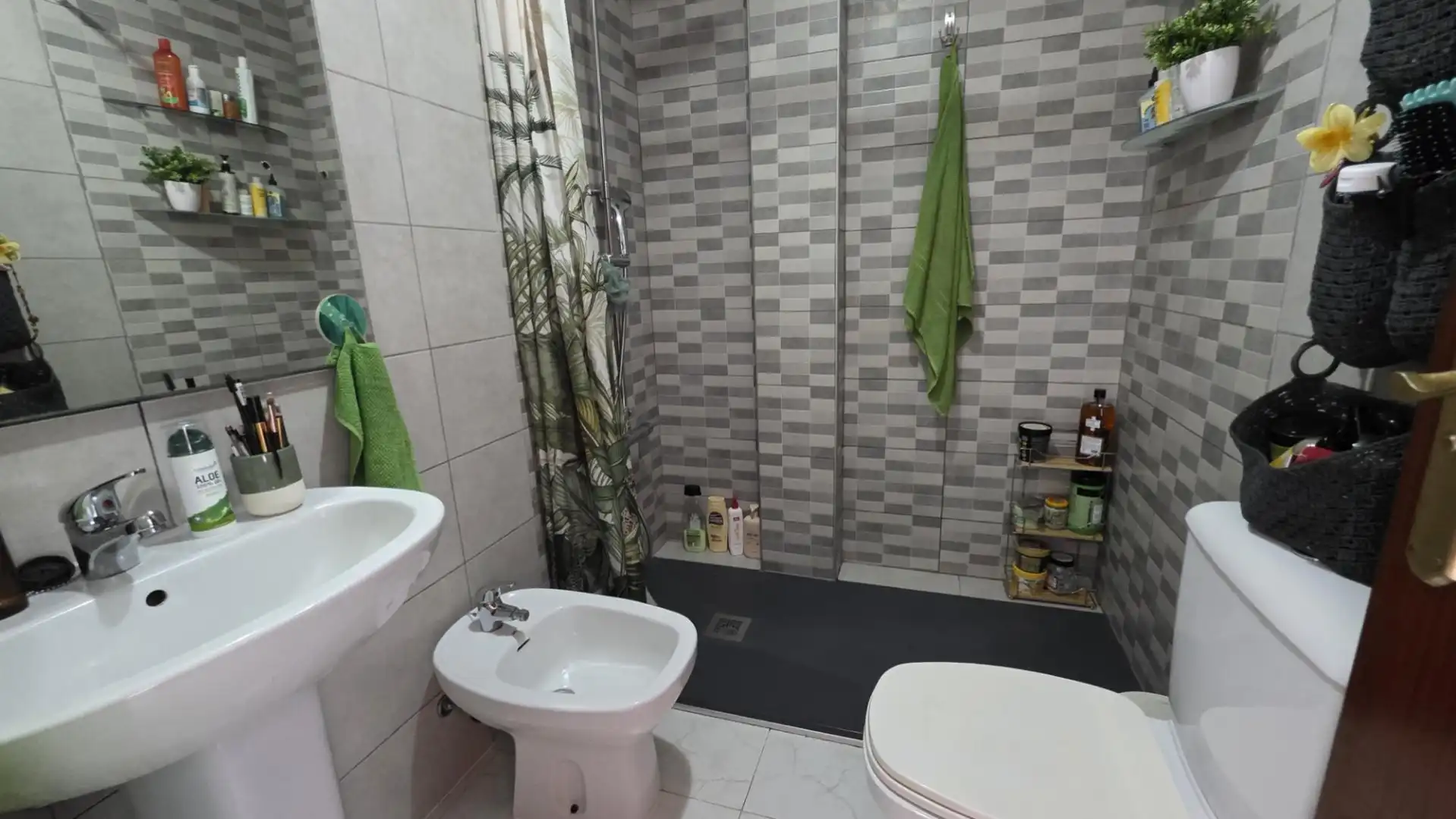 Dúplex en venta en Avenida Juan Carlos I, 10, El Médano Baño de Dúplex en venta en Granadilla de Abona con Terraza