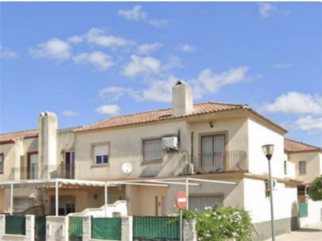 Casa adosada en Venta en Calle Rincon del Pescador, 2 en Aznalcázar