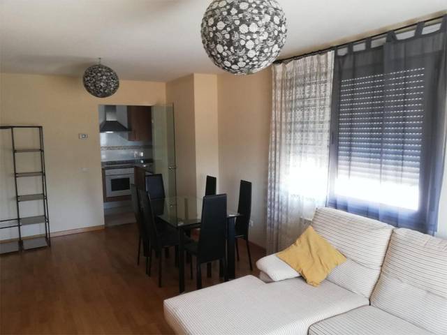 Piso en Venta en Calle de la Sierra, 2 en Aldeatejada