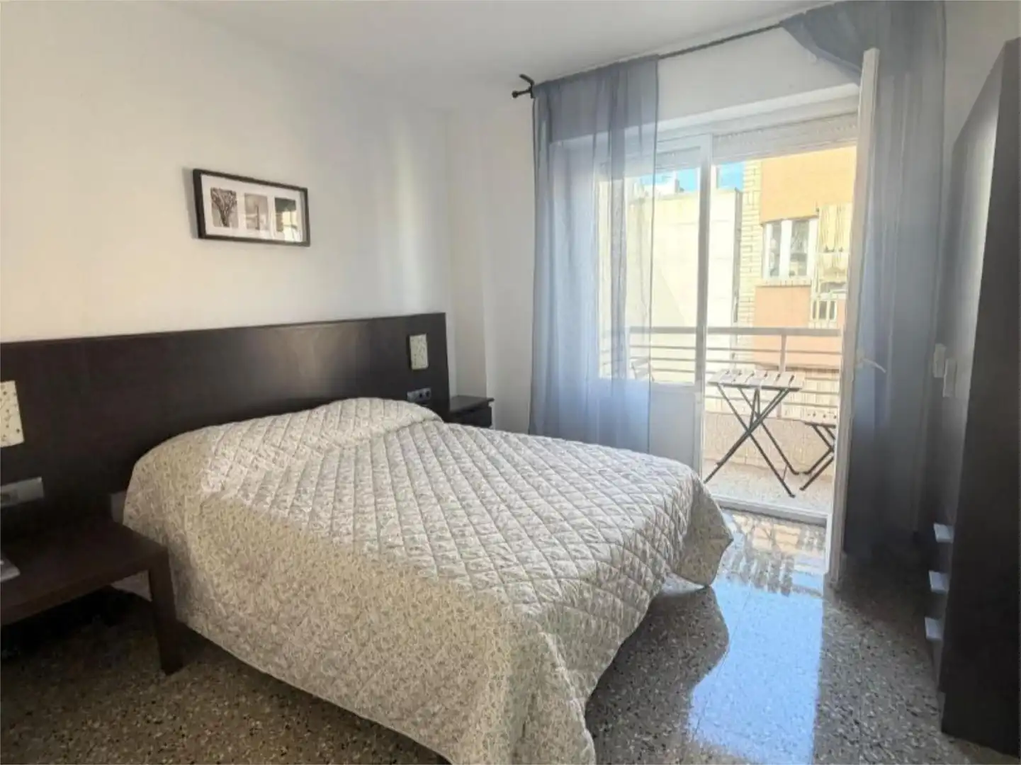 Habitación de Piso para compartir en Alicante / Alacant con Terraza, Amueblado y Balcón