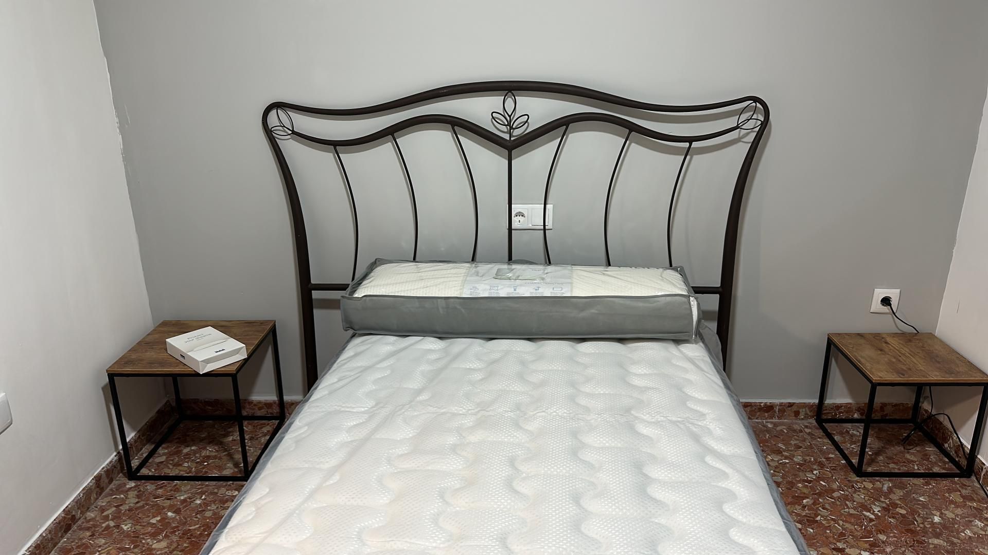 Bedroom of Flat to rent in Pedralba  with Furnished