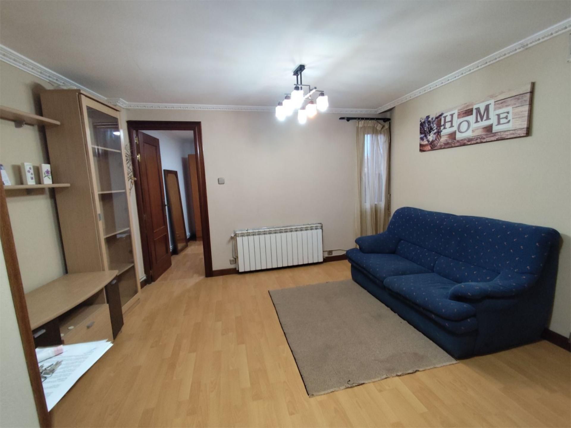 Pis de lloguer a Calle Cuevas, 1, Haro Sala d'estar de Pis de lloguer en Haro amb Calefacció i Moblat