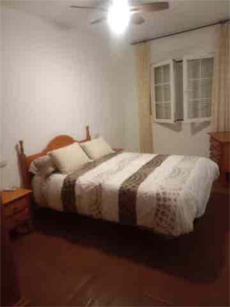 Dormitori de Pis de lloguer en Roquetas de Mar amb Moblat