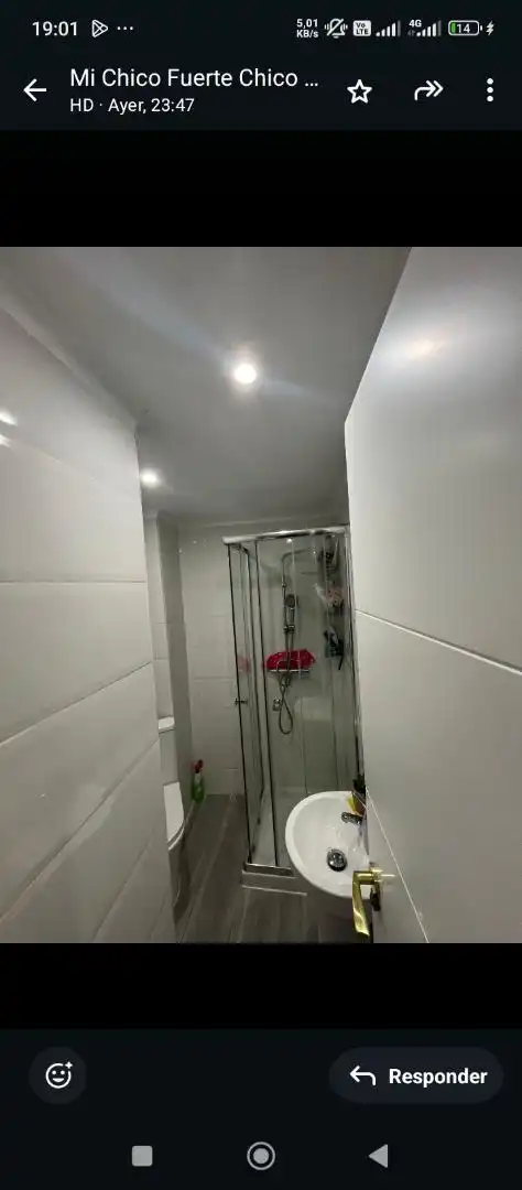 Bathroom of Flat for share in  Logroño  with Private garden, Storage room and Furnished