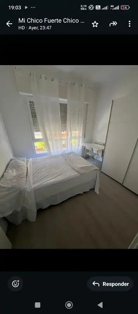 Bedroom of Flat for share in  Logroño  with Private garden, Storage room and Furnished