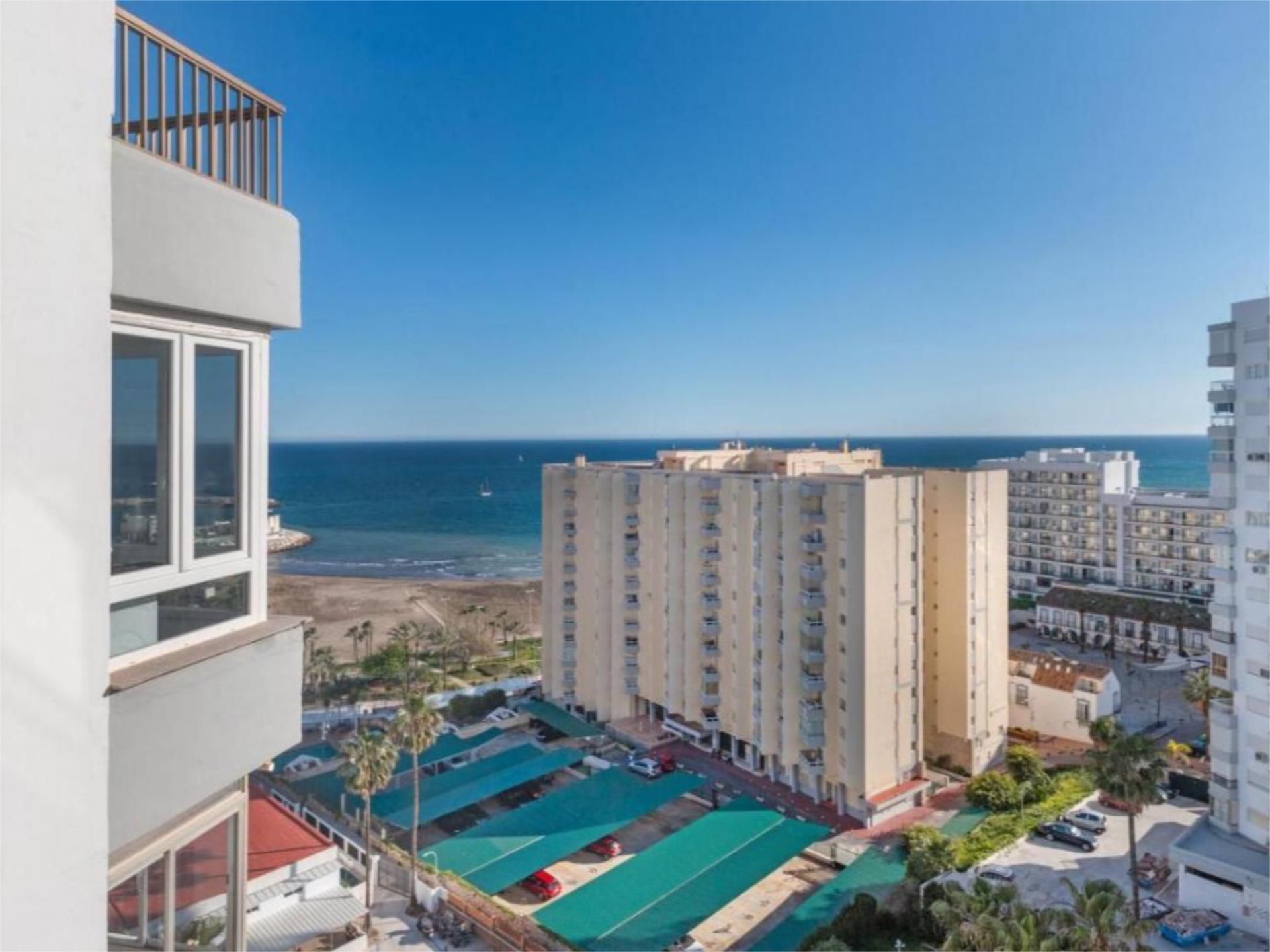 Bedroom of Flat for sale in Benalmádena  with Air Conditioner and Swimming Pool