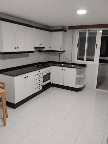 Piso en Venta en Rúa Cemiterio Vello, 36 en Carballo