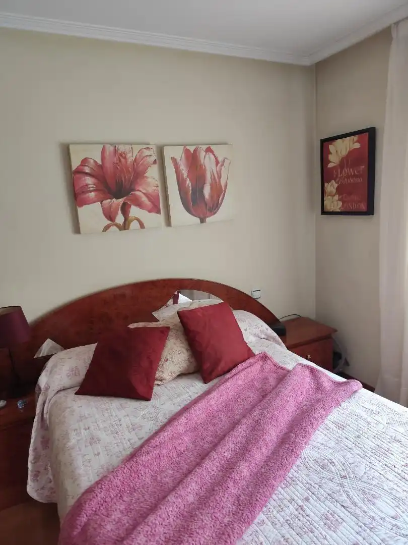 Detached homes for sale in Calle Cine, 7, Santa Marina - Polígono Bedroom of Detached homes for sale in Mieres (Asturias) with Air Conditioner, Heating and Private garden