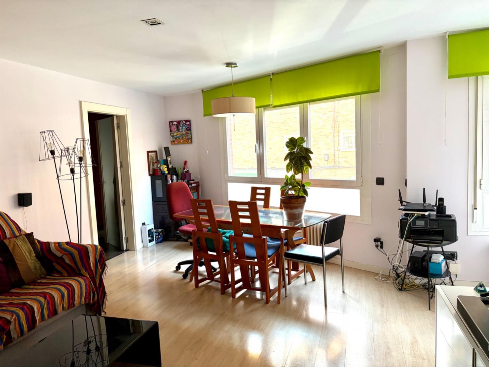 Menjador de Pis en venda en  Madrid Capital amb Aire condicionat