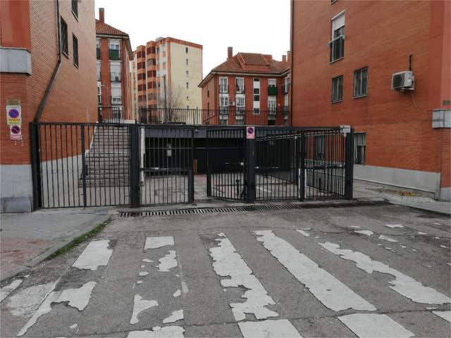 Garaje en Alquiler en Casco Histórico de Vallecas