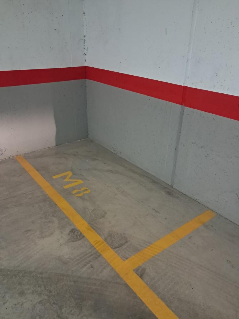 Garage to rent in Carrer d'Ustrell, 14, Hostafrancs Parking of Garage to rent in Sabadell