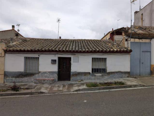 Casa-chalet en Venta en Tauste