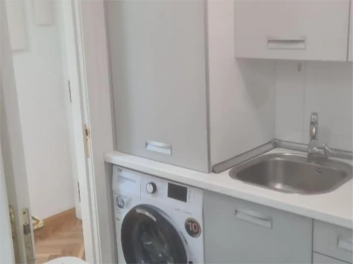 Cuina de Pis de lloguer en Madrid amb Aire condicionat, Calefacció i Parquet