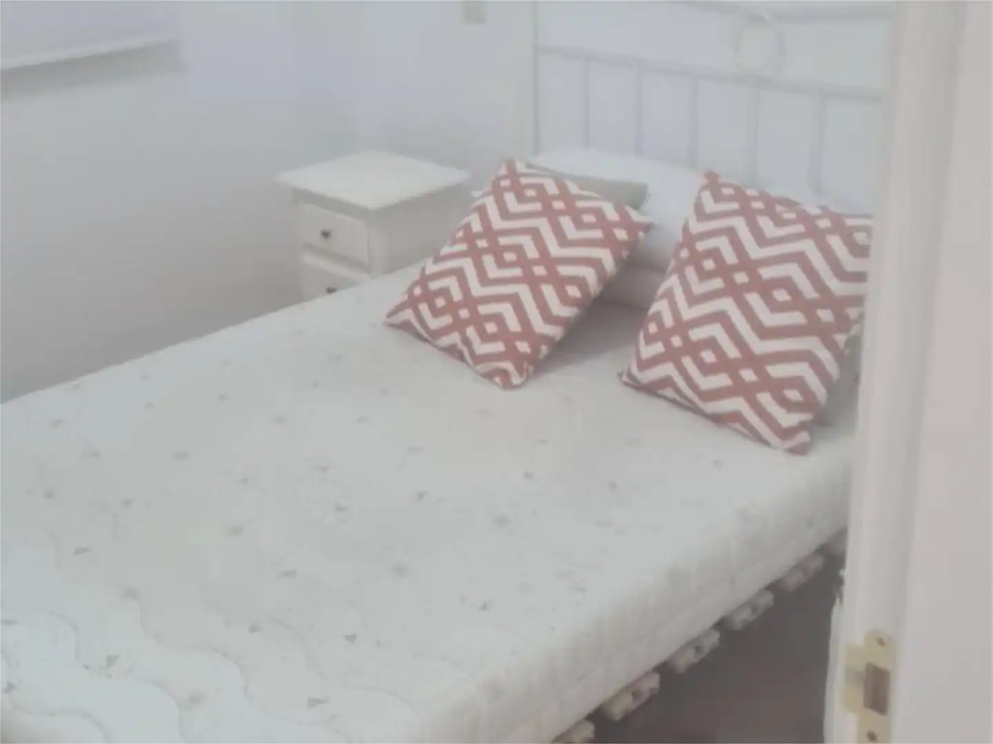 Dormitori de Pis de lloguer en Madrid amb Aire condicionat, Calefacció i Parquet
