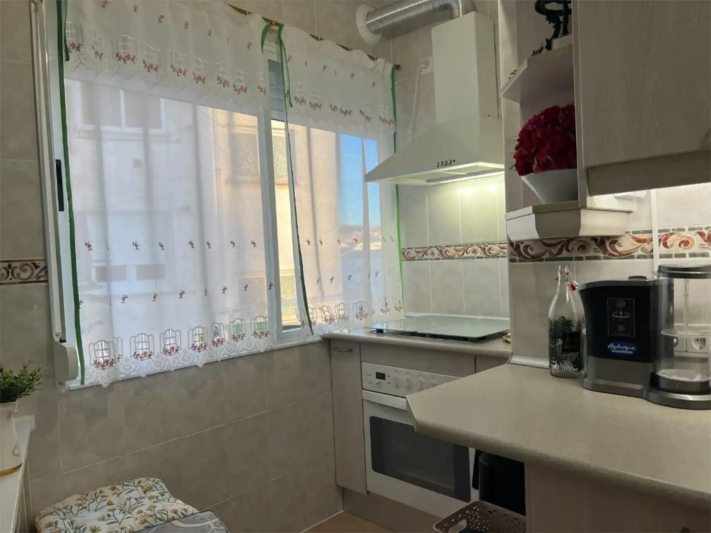 Piso en venta en Calle de Stuart, 7, Centro Cocina de Piso en venta en Aranjuez con Terraza y Balcón