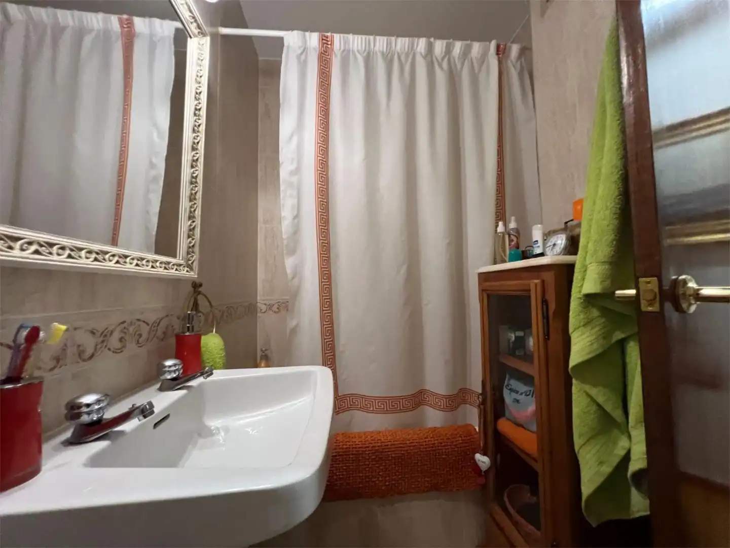 Piso en venta en Calle de Stuart, 7, Centro Baño de Piso en venta en Aranjuez con Terraza y Balcón