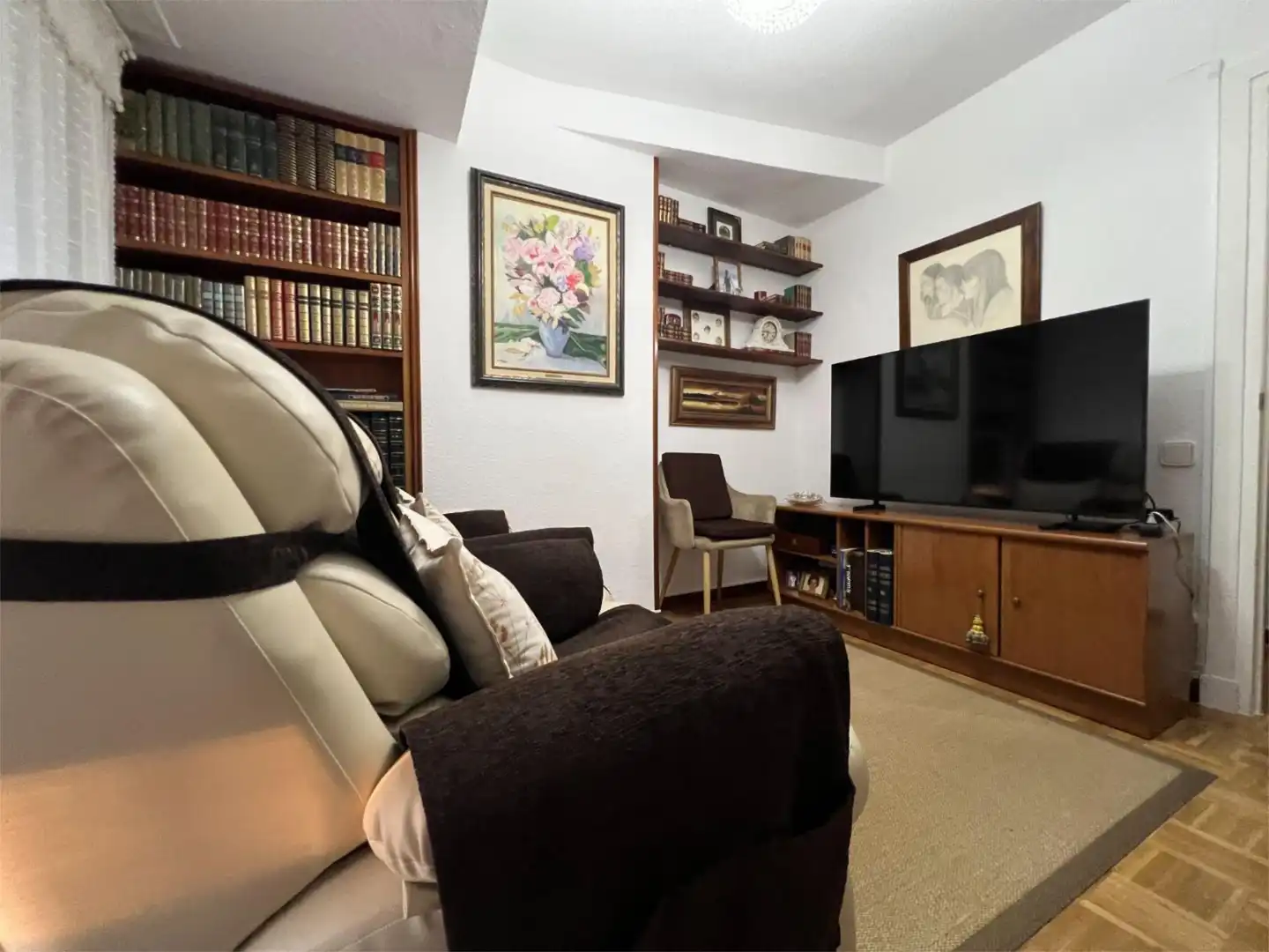 Piso en venta en Calle de Stuart, 7, Centro Sala de estar de Piso en venta en Aranjuez con Terraza y Balcón