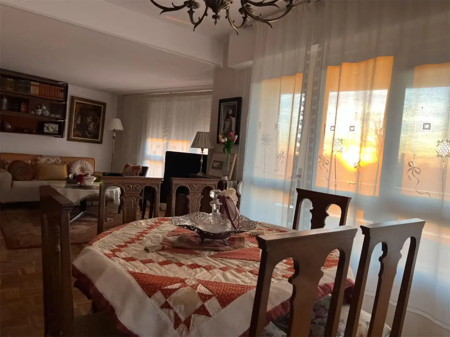 Piso en venta en Calle de Stuart, 7, Centro Comedor de Piso en venta en Aranjuez con Terraza y Balcón