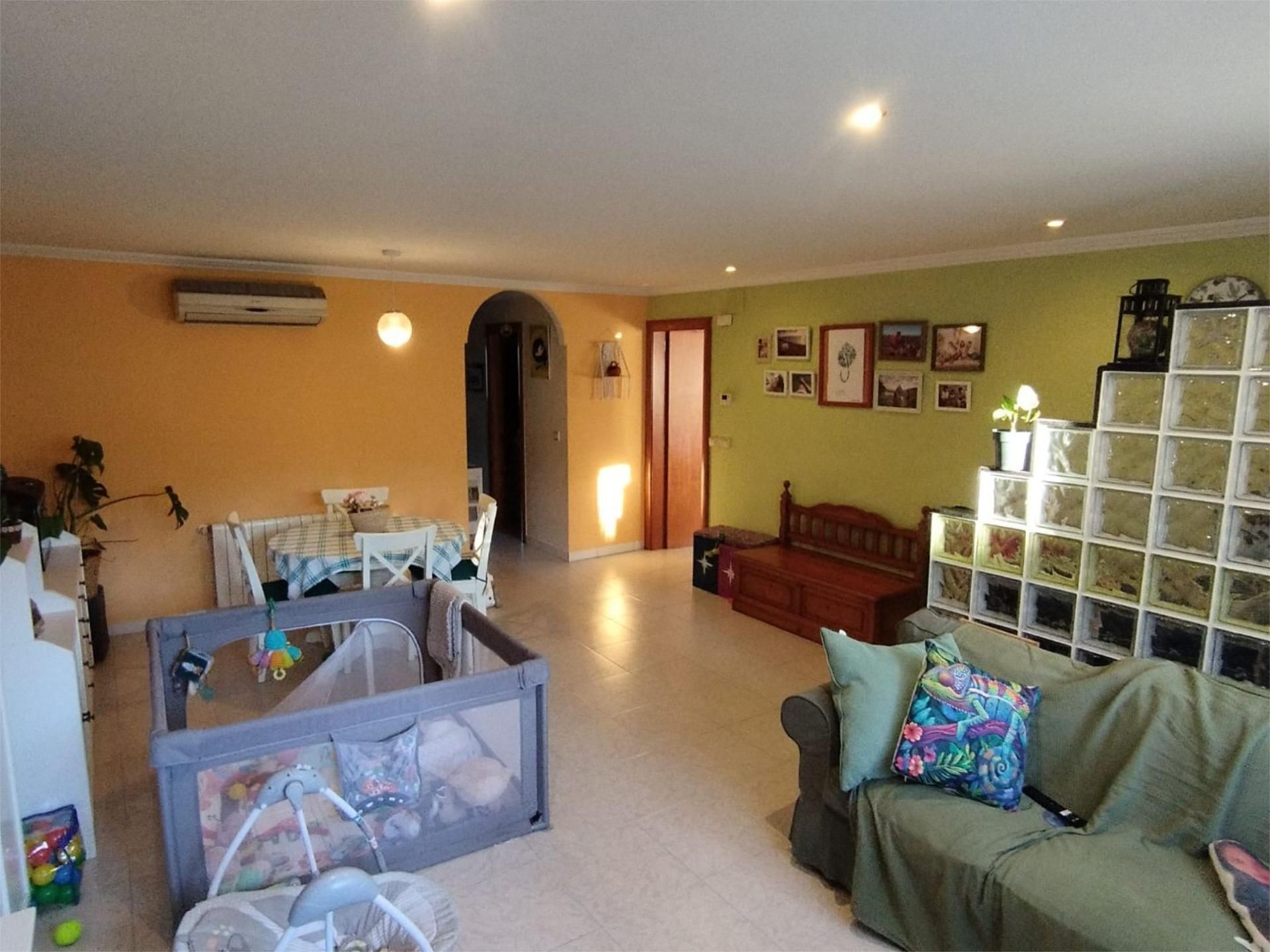 Flat for sale in Carrer Roig I Jalpí, 24, Palafolls Living room of Flat for sale in Palafolls with Air Conditioner and Balcony