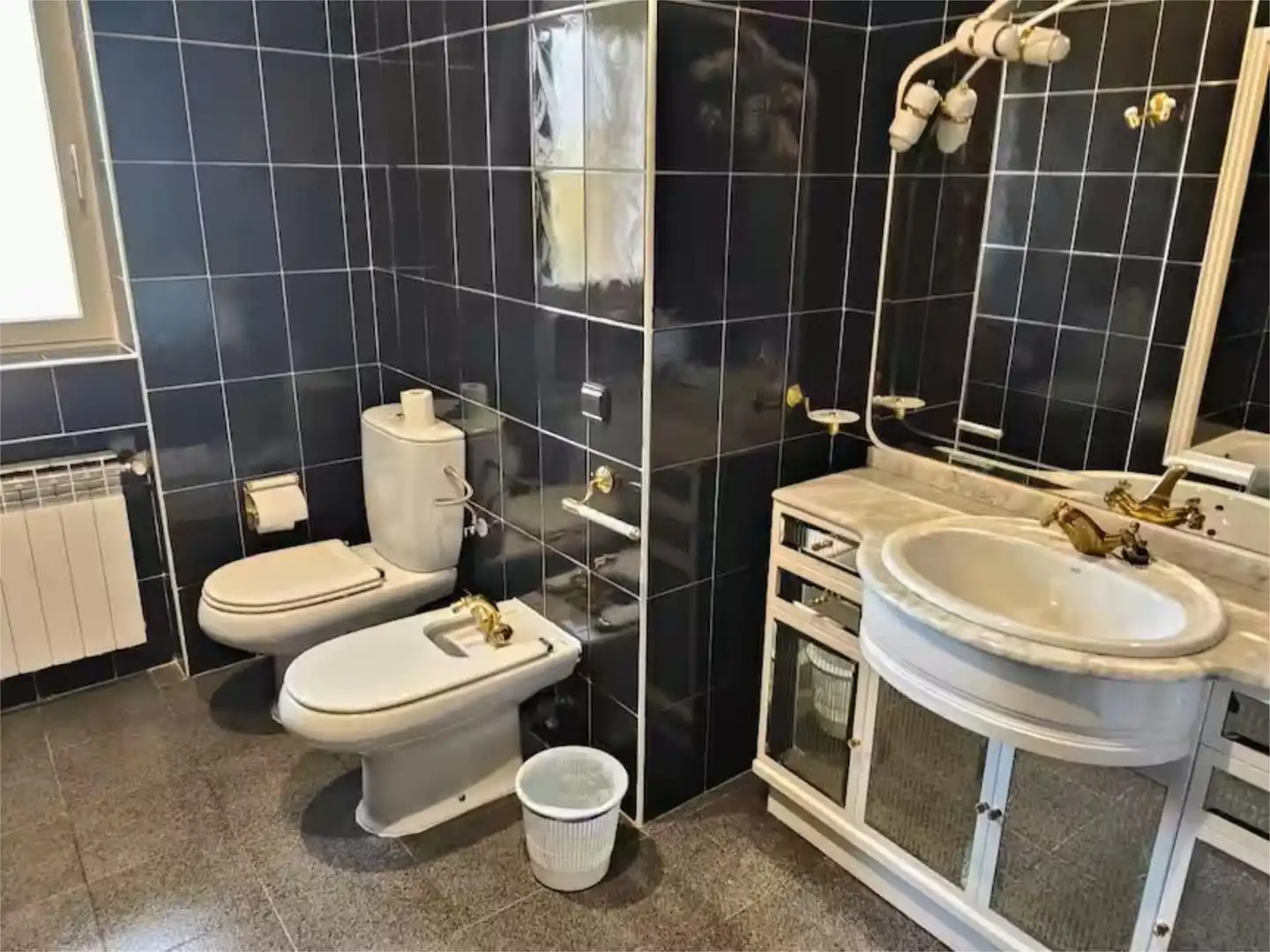 Baño de Casa o chalet en venta en Calzada de Valdunciel con Terraza, Piscina y Balcón