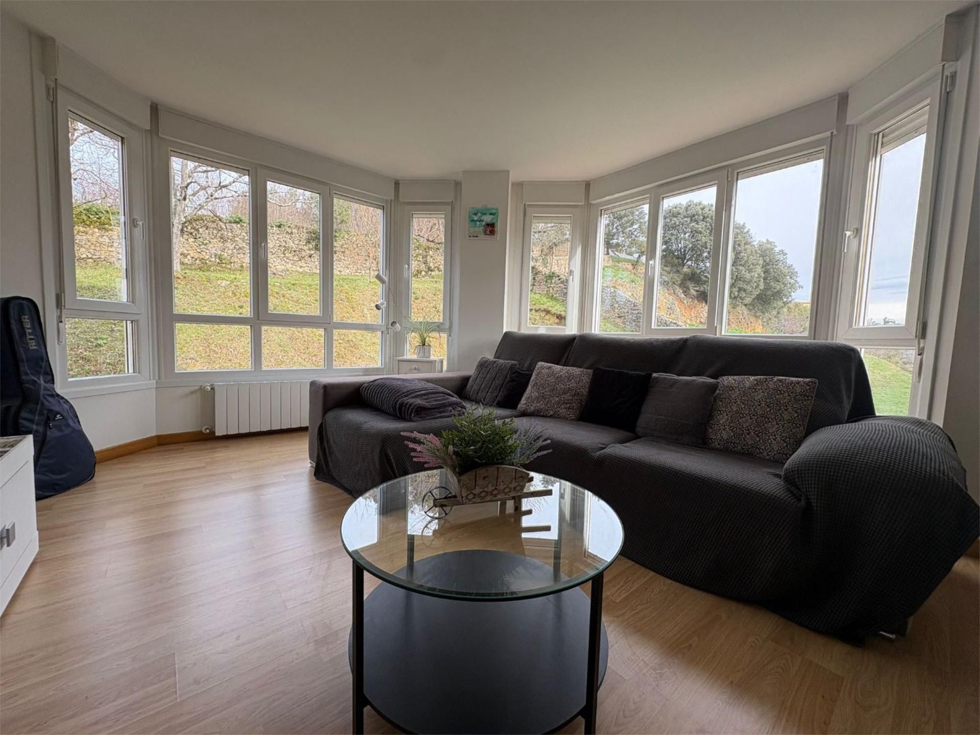 Living room of Flat for sale in Valle de Mena  with Balcony