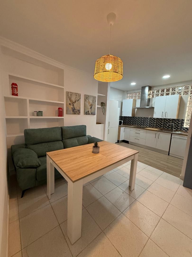 Living room of Flat to rent in Osuna  with Air Conditioner, Furnished and Washing machine