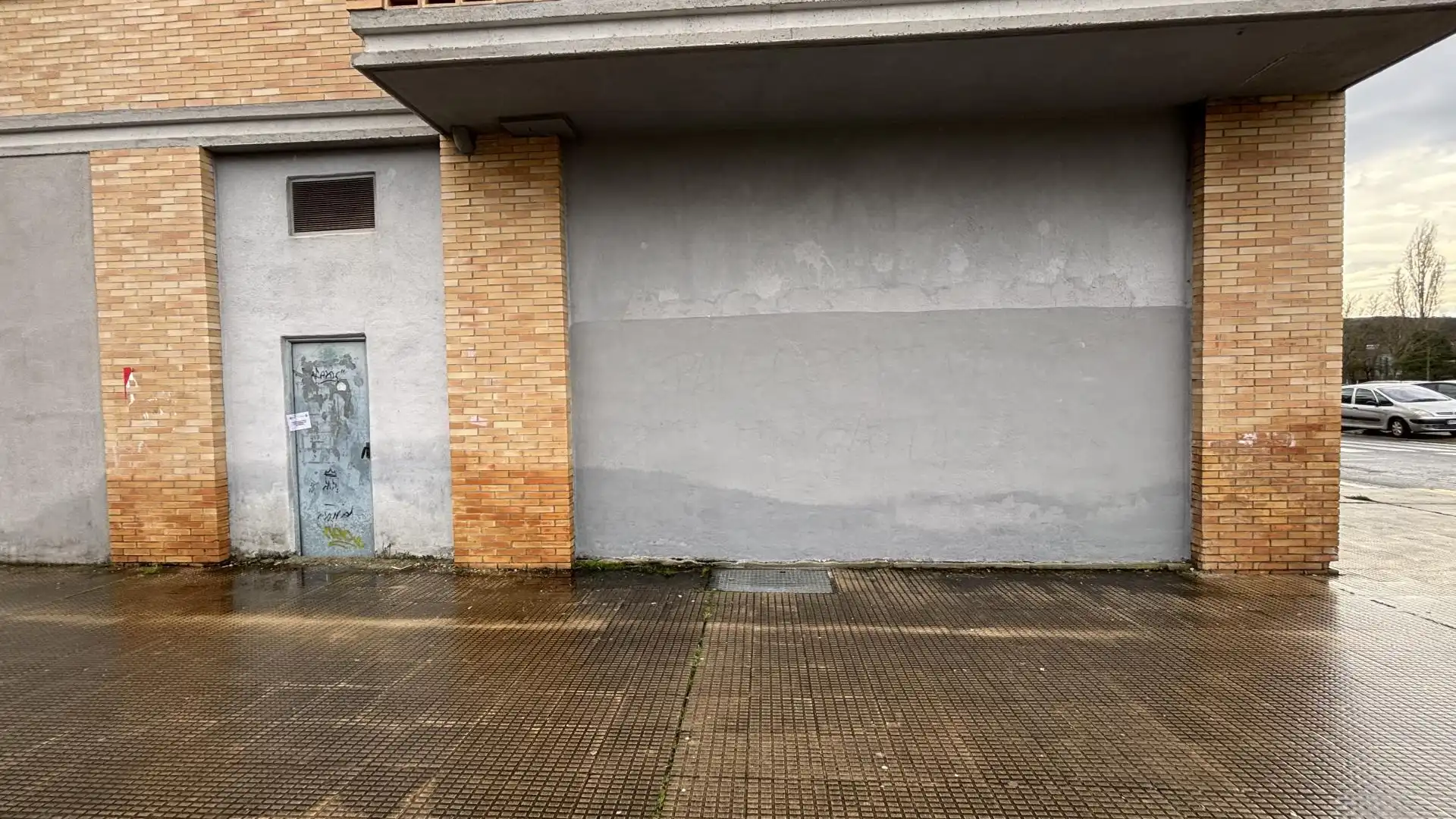 Außenansicht von Geschaftsraum zum Verkauf in Berriozar