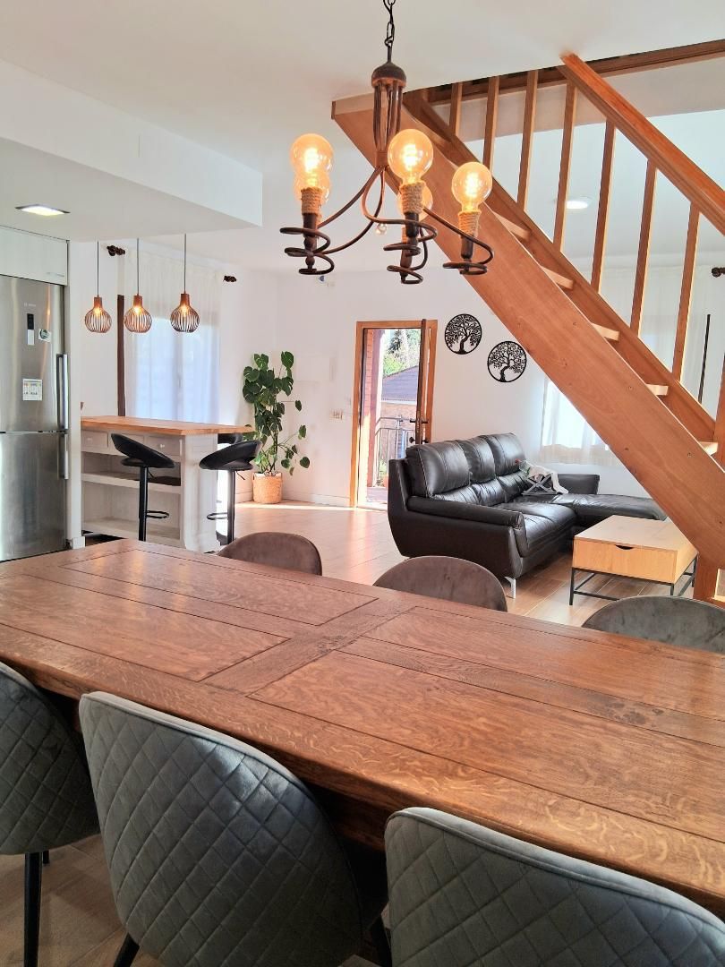 Menjador de Casa o xalet en venda en Argentona