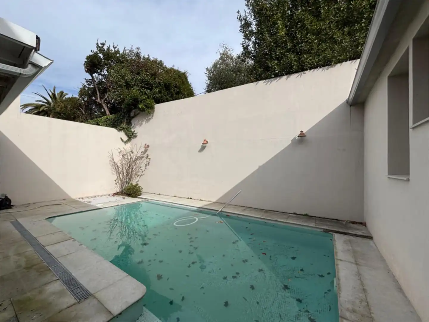 Casa o xalet de lloguer a Calle de Mesena, 86, Pinar del Rey Piscina de Casa o xalet de lloguer en Madrid amb Aire condicionat, Calefacció i Jardí privat