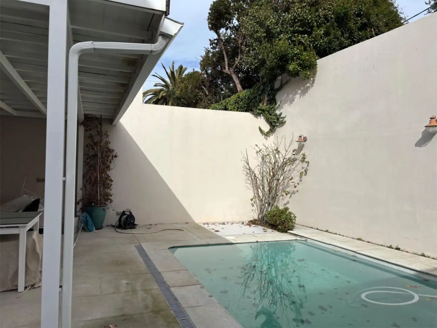 Casa o xalet de lloguer a Calle de Mesena, 86, Pinar del Rey Piscina de Casa o xalet de lloguer en Madrid amb Aire condicionat, Calefacció i Jardí privat