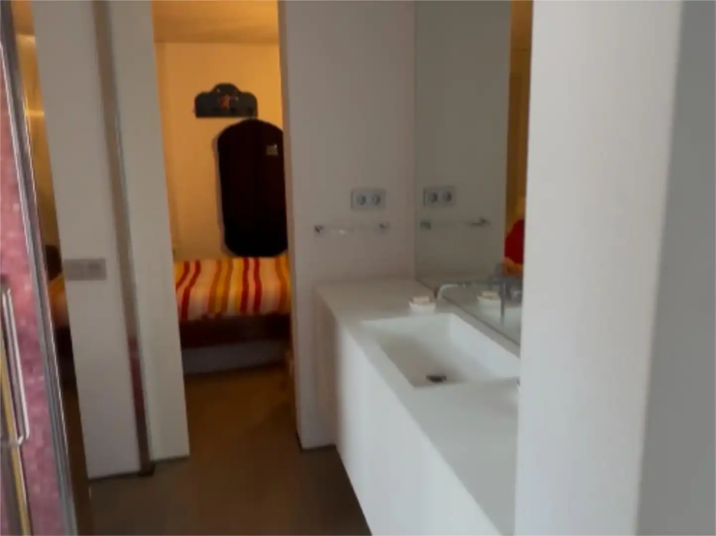 Casa o xalet de lloguer a Calle de Mesena, 86, Pinar del Rey Bany de Casa o xalet de lloguer en Madrid amb Aire condicionat, Calefacció i Jardí privat