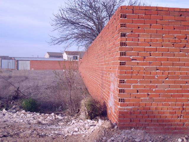 Terreno en Venta en Calle Almendros, 4 en Noblejas