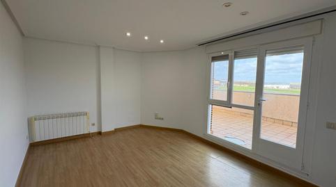 Photo 3 of Flat to rent in Camino Carbajosa, 14d, Arapiles, Salamanca