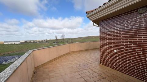 Photo 2 of Flat to rent in Camino Carbajosa, 14d, Arapiles, Salamanca