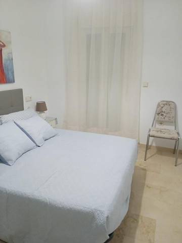 Apartamento en Alquiler en Calle Marqués de Guadalcázar, 16B en Huerta de la Reina - Trassierra