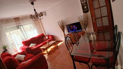 Foto 3 de Pis de lloguer a Calle Doña María la Brava, 6, Miralvalle - Av. Virgen del Puerto - La Data, Plasencia