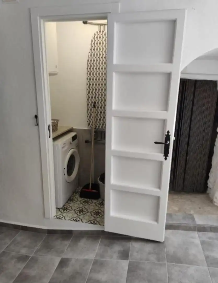 Study for sale in Calle Bodega de Triana, 20, Vejer Bathroom of Study for sale in Vejer de la Frontera with Furnished, Washing machine and Microwave