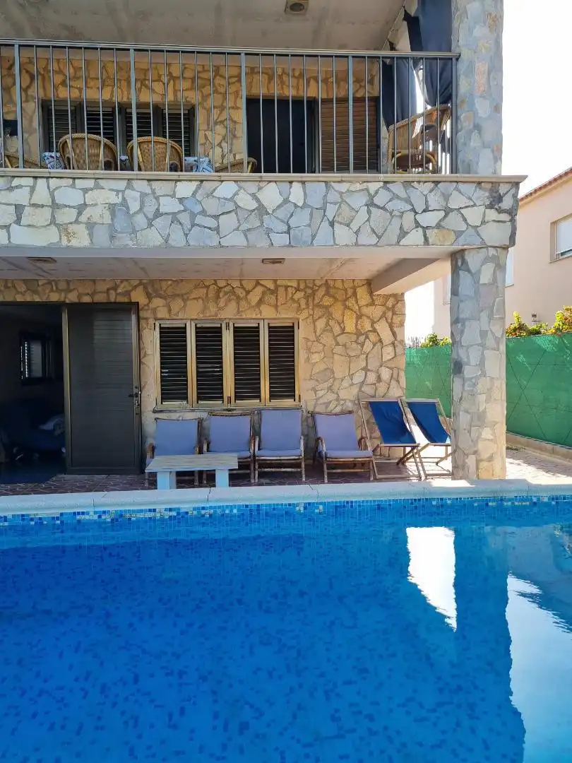 Houses for rent in Entrada de Marina, 258, Tavernes de la Valldigna Swimming pool of Houses for rent in Tavernes de la Valldigna with Terrace, Swimming Pool and Furnished