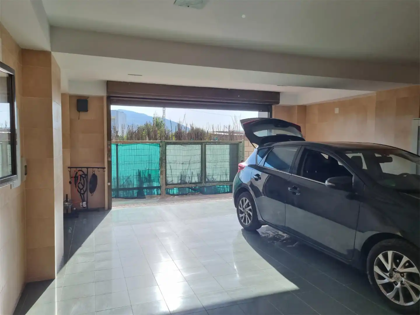 Houses for rent in Entrada de Marina, 258, Tavernes de la Valldigna Parking of Houses for rent in Tavernes de la Valldigna with Terrace, Swimming Pool and Furnished